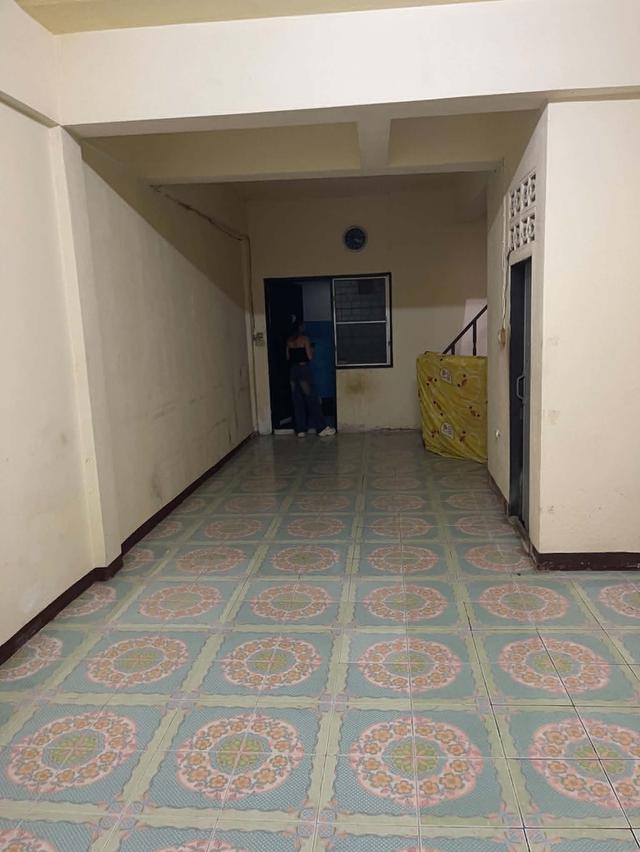 บ้านทาวน์เฮ้าส์ 2ชั้น หมู่บ้าน เพชรเกษมธานี 4