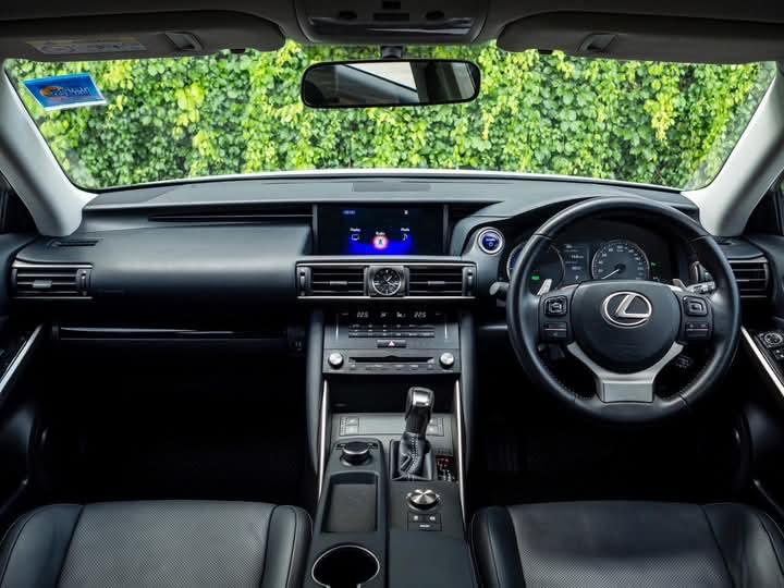 Lexus IS 460 ขาย 2