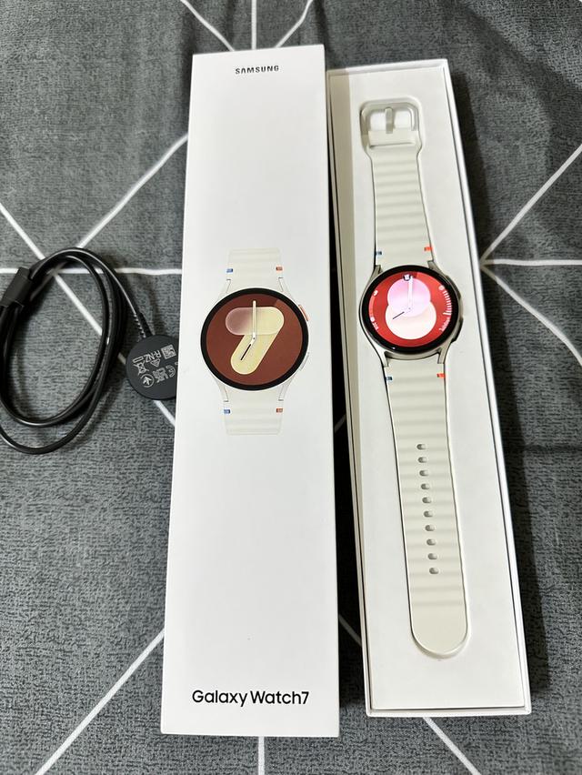 Samsung Watch 7 40mm. 3