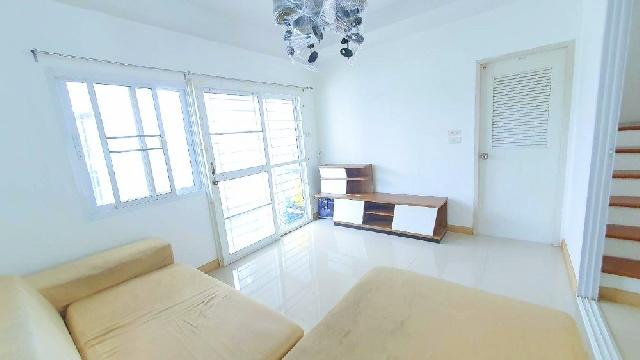 เมืองทองธานี ให้เช่า 4ชั้น ทาวน์โฮมหลังมุม 357ตร.ม. เซ็นทรัล แจ้งวัฒนะ 700ม. 4นอน MRTแจ้งวัฒนะปากเกร็ด28 800 ม.