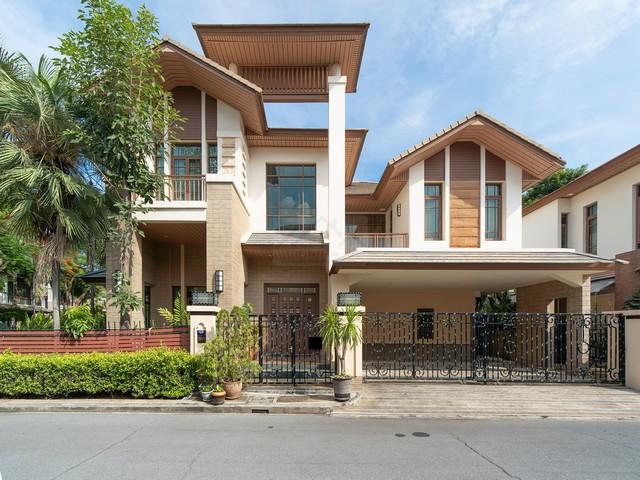 ให้เช่าบ้านเดี่ยวสุดหรู 110 ตรว. บ้านแสนสิริ สุขุมวิท 67 บ้านหัวมุม ตำแหน่งสวย อยู่ใจกลางโครงการ เพิยง 5 นาทีถึง BTS พระ 1