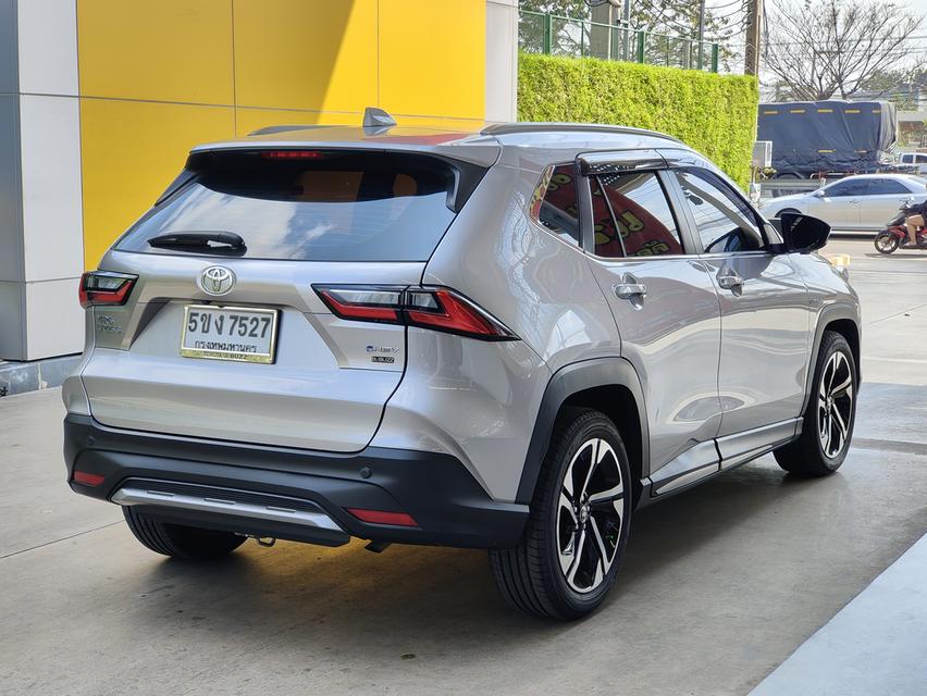 Toyota Yaris Cross 1.5 Hev Premium Luxury AT ปี 23 รูปที่ 3