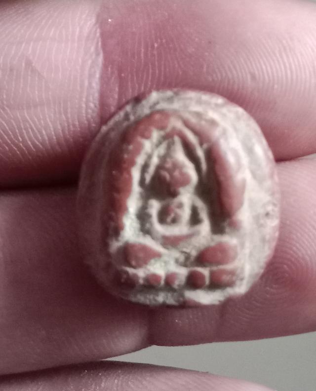 พระกำแพงซุ้มกอ ขนมเปี๊ยะ 2