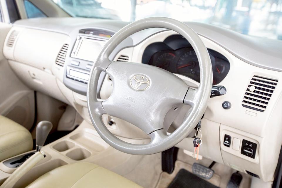 Toyota INNOVA 2.0G AT ปี 2011 สีขาว 16