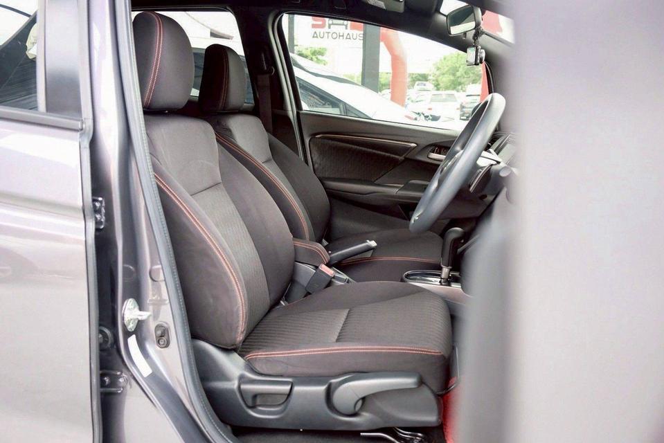 รหัสรถ SAP1459 📌 ขาย Honda Jazz RS ปี 2019 ‼️ 11