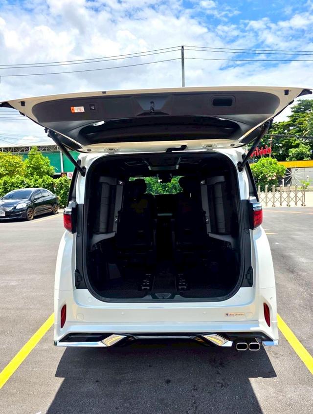Toyota Alphard Z hybrid 40 HEV สีขาว ปี 2025 ไมล์ 18,000 กม. 7