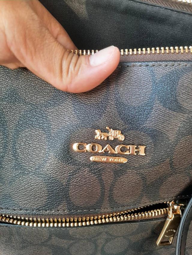 กระเป๋า coach. สีน้ำตาล รูปที่ 4