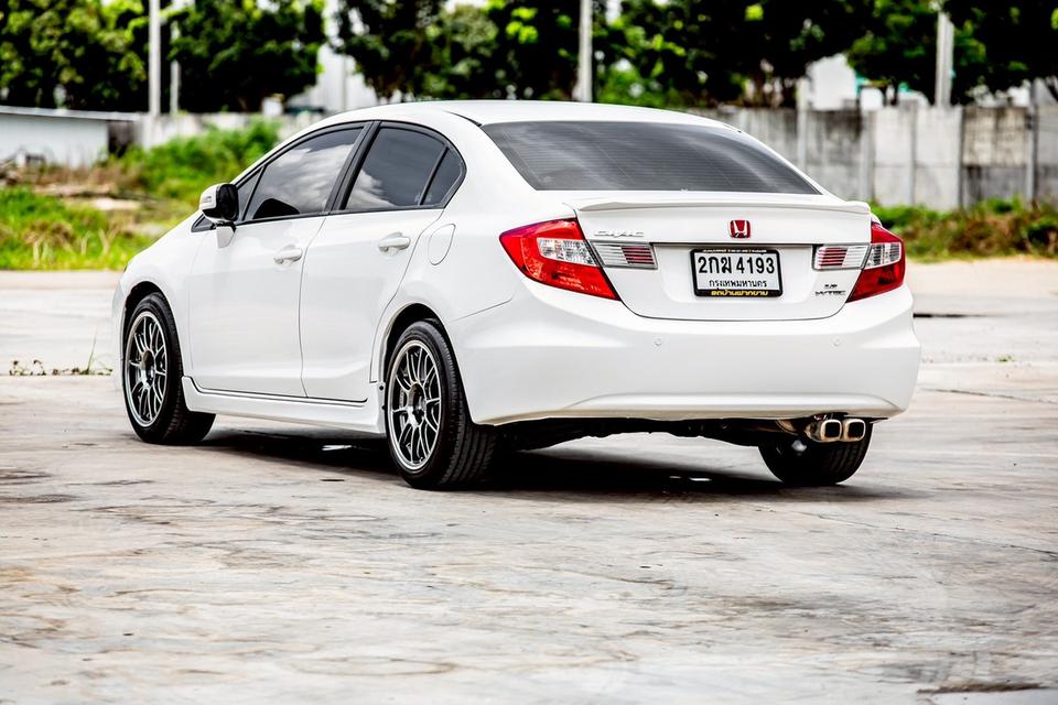 2013 Honda Civic 1.8 FB 9