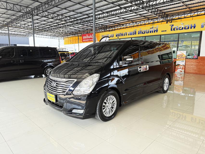 Hyundai Grand Starex 2.5 VIP (ปี 2015) Wagon AT