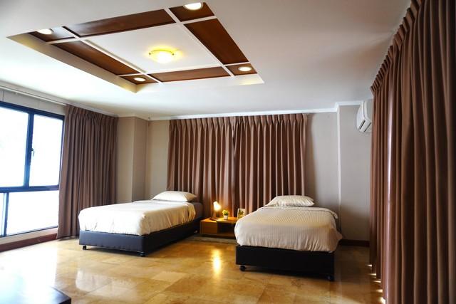 เช่า คอนโด 4 ห้องนอน ยังเพลส ซอยประสานมิตร (สุขุมวิท 23)- Young Place Condo Sukhumvit 23 3