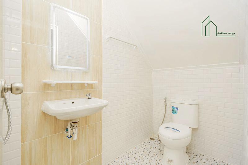 ทาวน์เฮ้าส์หมู่บ้านมนวดี วัดลาดปลาดุก รีโนเวทพร้อมอยู่ 10