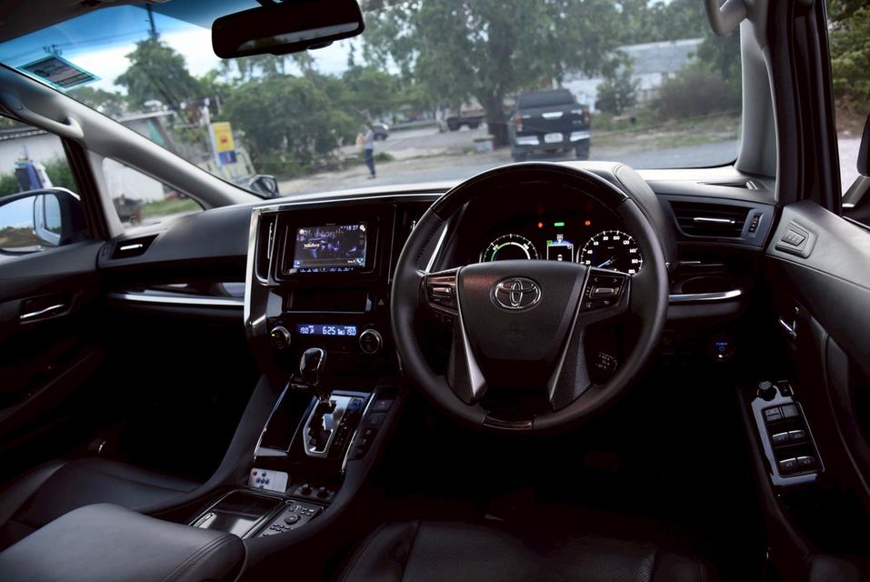 รหัสรถ CBL7482 Toyota Vellfire 2.5 Hybrid ZRG Edition E-Four AT 2015 12