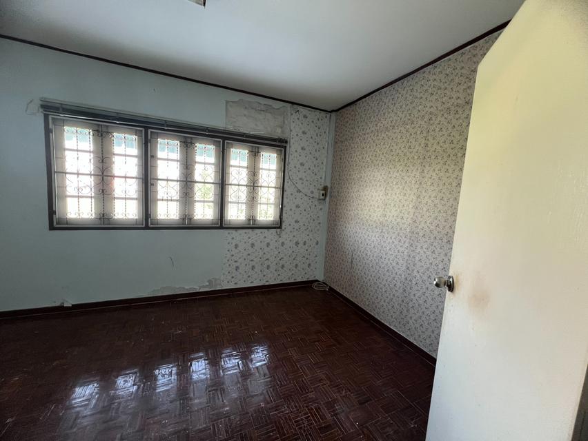 ให้เช่าทาวน์เฮ้าส์ 2 ชั้น ซอยประชาราษฎร์ 16/1 ใกล้ Big C ติวานนท์ MRT แยกติวานนท์ โรงพยาบาลพระนั่งเกล้า 9