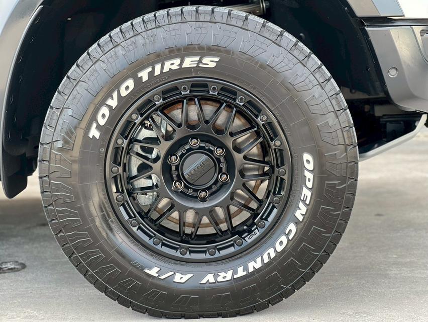 ปี 2023 FORD RANGER, 2.0 RAPTOR BI-TURBO 4WD โฉม DOUBLE CAB สีขาว เกียร์ออโต้ รูปที่ 18