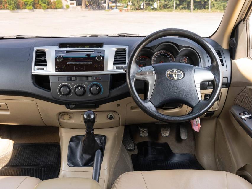 ขาย Toyota Vigo 2.5G ปี14 11