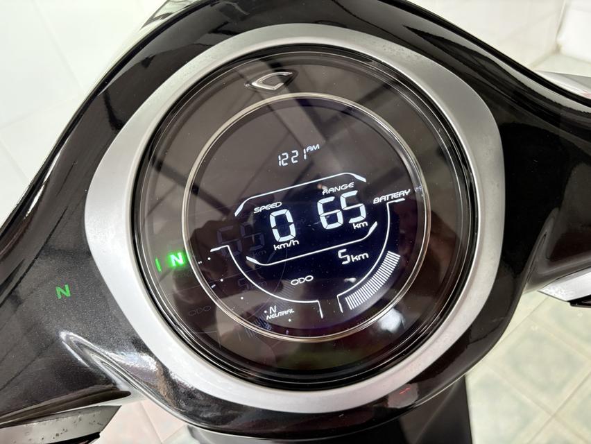 BAJAJ Chrtak Scooter ไฟ รถใหม่ป้ายแดง รูปที่ 5