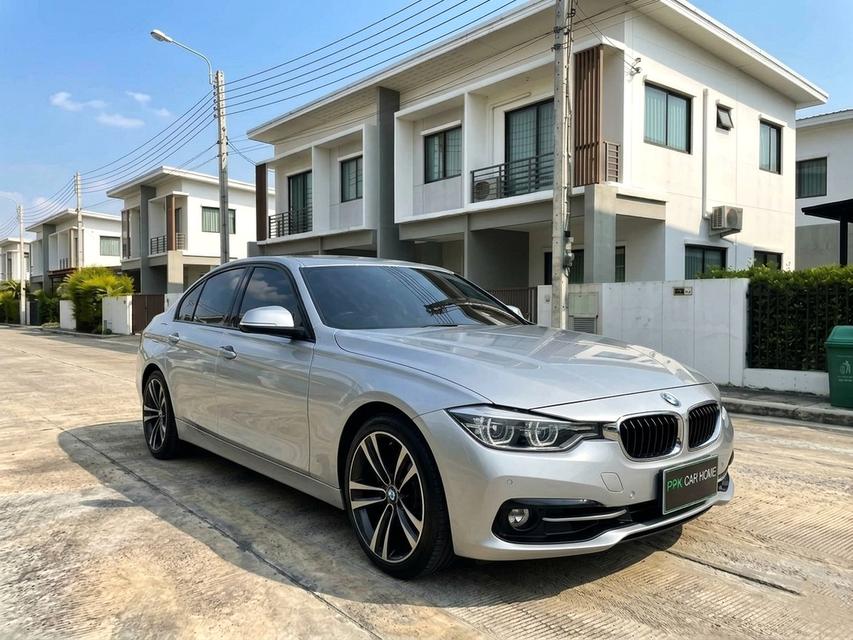 ลดราคาเหลือเพียง!! ปี2018 BMW 330E SPORT AT TOP สุดๆ