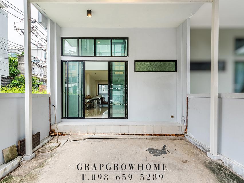ให้เช่า/ขาย ทาวน์โฮม 3 ชั้น หลังมุม Eco Space บางนา-วงแหวน | เหมาะทำโฮมออฟฟิศ โชว์รูม เก็บสต็อก | ใกล้เมกะบางนา–ทางด่วน–สุวรรณภูมิ 2