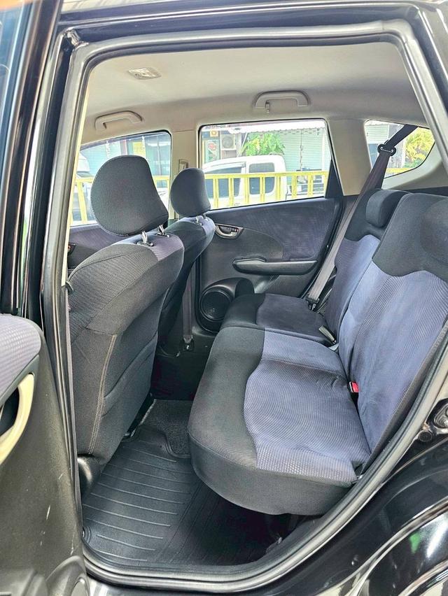 Honda Jazz GE 1.5V 2012 รูปที่ 13
