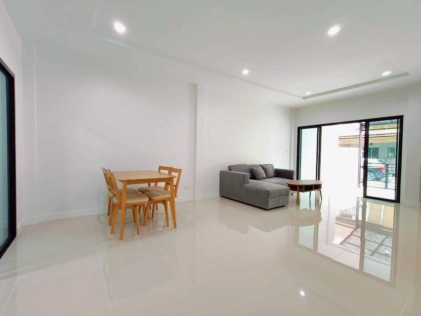 🏡 ทาวน์โฮม 2 ชั้น รีโนเวทใหม่ สวยจบ เข้าอยู่ได้ทันที! หมู่บ้านราชพฤกษ์ สุวรรณภูมิ - ลาดกระบัง 6