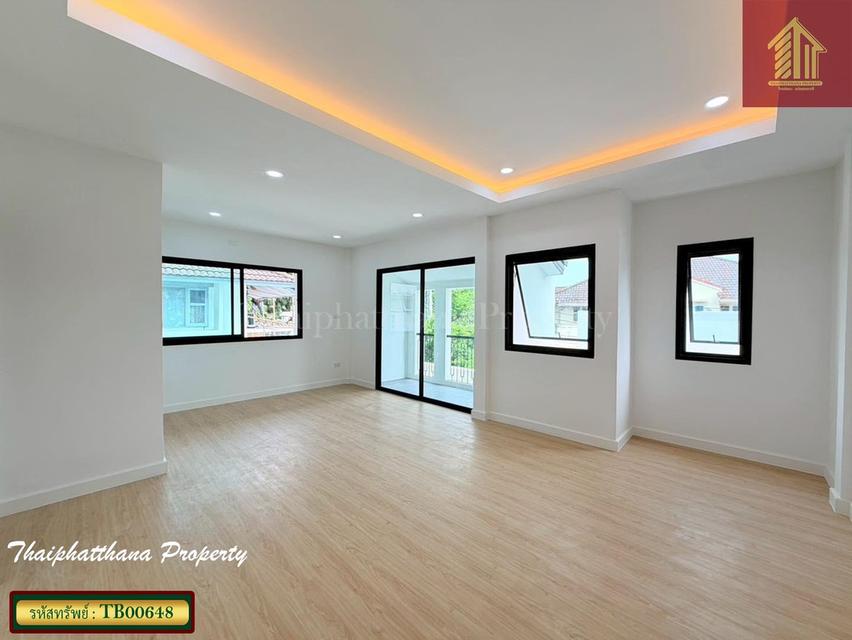 หมู่บ้านรัตนาวลัย วิภาวดีรังสิต 39 9