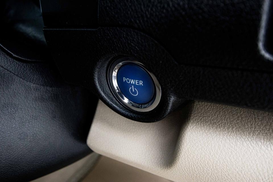 รหัสรถ 1C723 CAMRY 2.5 HYBRID 2013 9