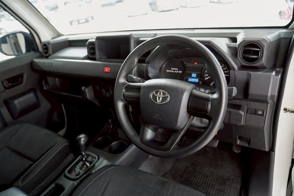 TOYOTA HILUX CHAMP 2.4 DIESEL LWB AT ปี 2024  10
