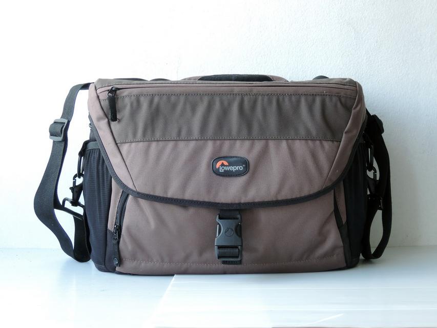 ขายกระเป๋ากล้องมือสอง lowepro nova 200 aw สภาพสวย