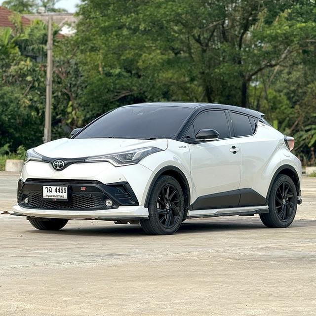 รหัสรถ 12AT4455 TOYOTA C-HR 1.8 Hybrid GR Sport ( White Pearl ) | ปี : 2022