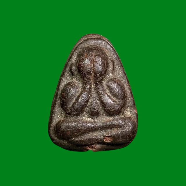 พระปิดตา เนื้อว่าน หลังยันต์เก่า ไม่ทราบที่