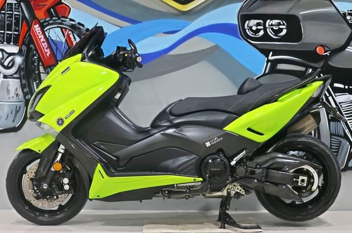 Yamaha Tmax 2016 2