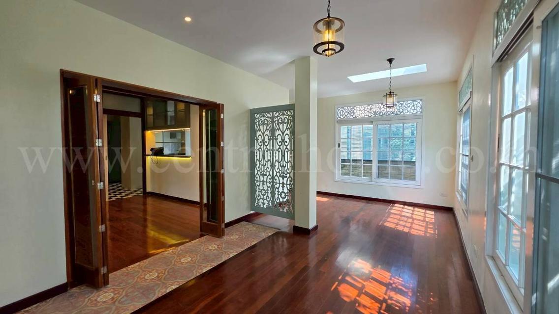 บ้านเดี่ยว เศรษฐสิริ ประชาชื่น เรสซิเด้นซ์ 4 หลังริม รีโนเวทใหม่ พร้อมเข้าอยู่ 11