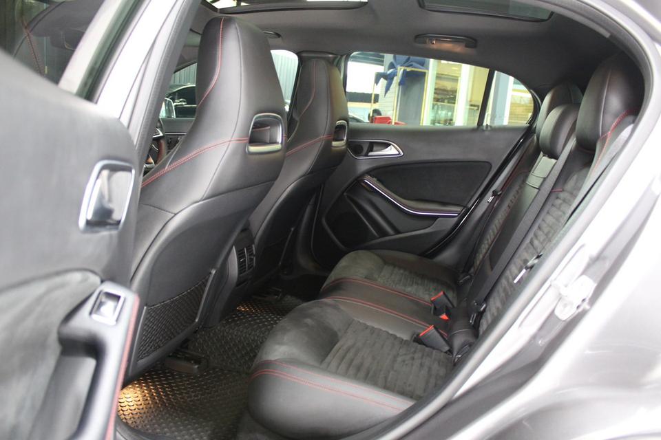 รหัสรถ JRS5966  Benz GLA 250 AMG ปี 2016 12