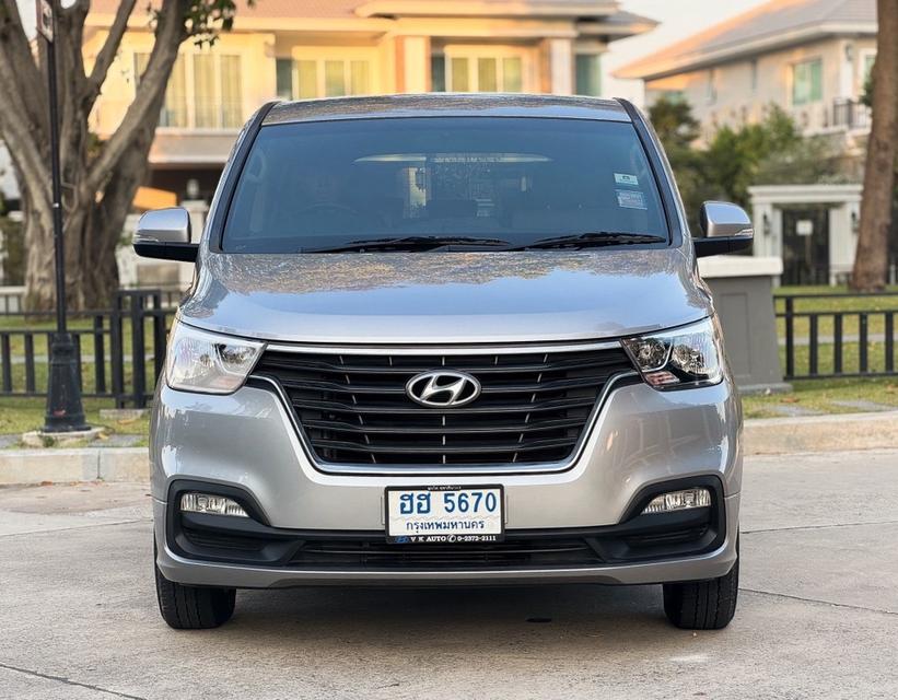 🏆 Hyundai H1 Touring A/T 2019 รหัส AVA5670 2