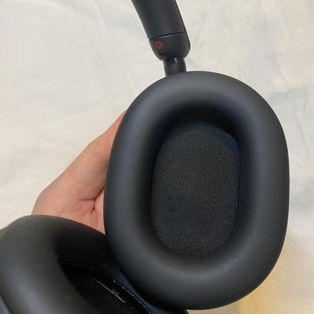 หูฟัง Sony WH-1000XM5 มือสอง 4