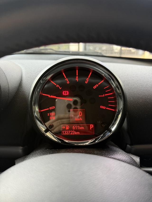 2015 Mini Countryman เบนซิน รูปที่ 8