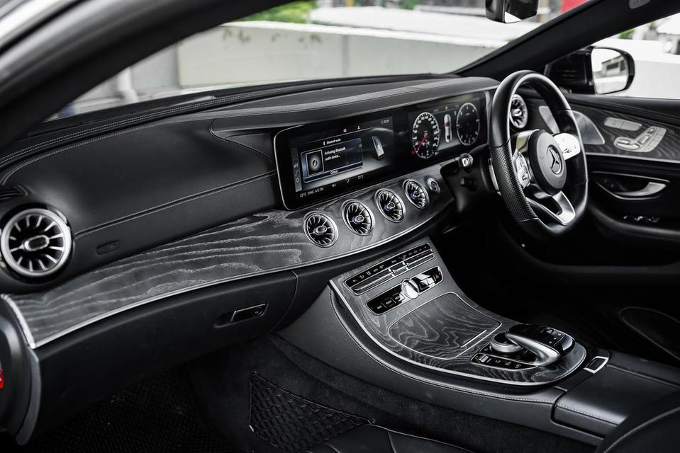 Benz CLS300d AMG ปี 2019 รูปที่ 9