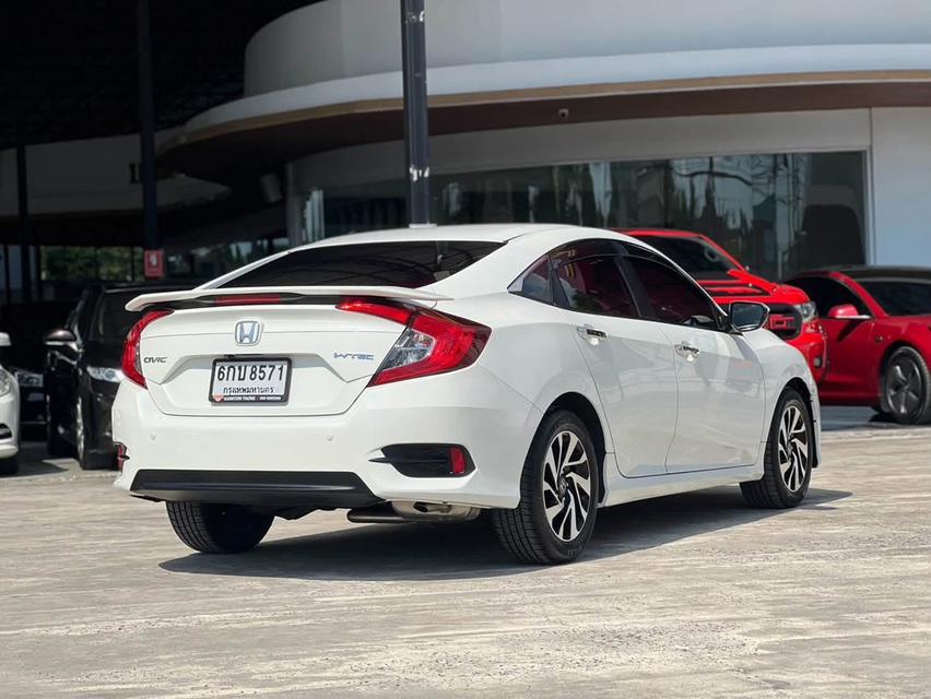 Honda Civic 1.8El ปี17 รูปที่ 4