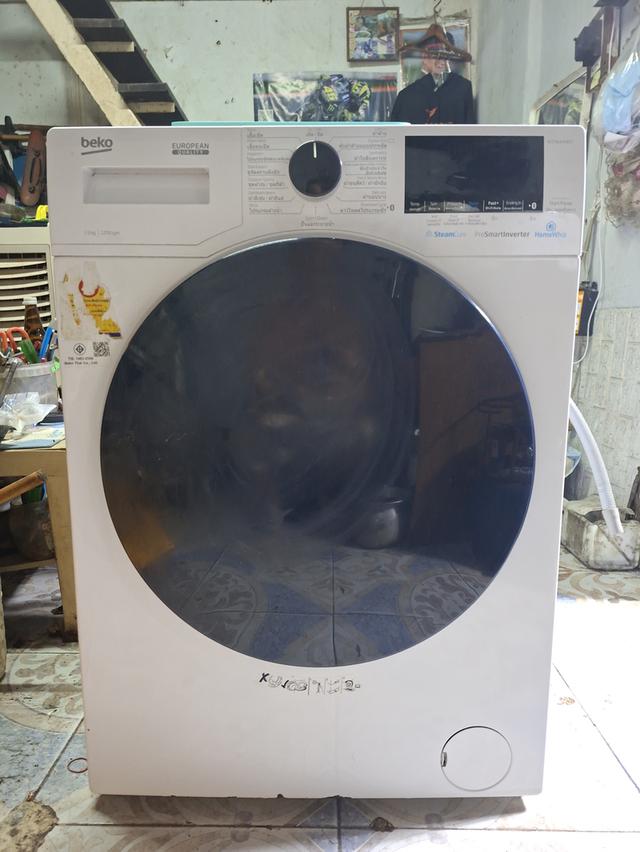 เครื่องซักผ้าพร้อมใช้งานได้ทุกระบบ  สามารถต่อ บลูทูธ มีกำลังรอบมอเตอร์สูง 1200rpm ซักได้สะอาด เครื่องเงียบกริ๊บ มีโปรแกรมซัก 17 ปรแกรม สินค้าอยู่ สุขุ