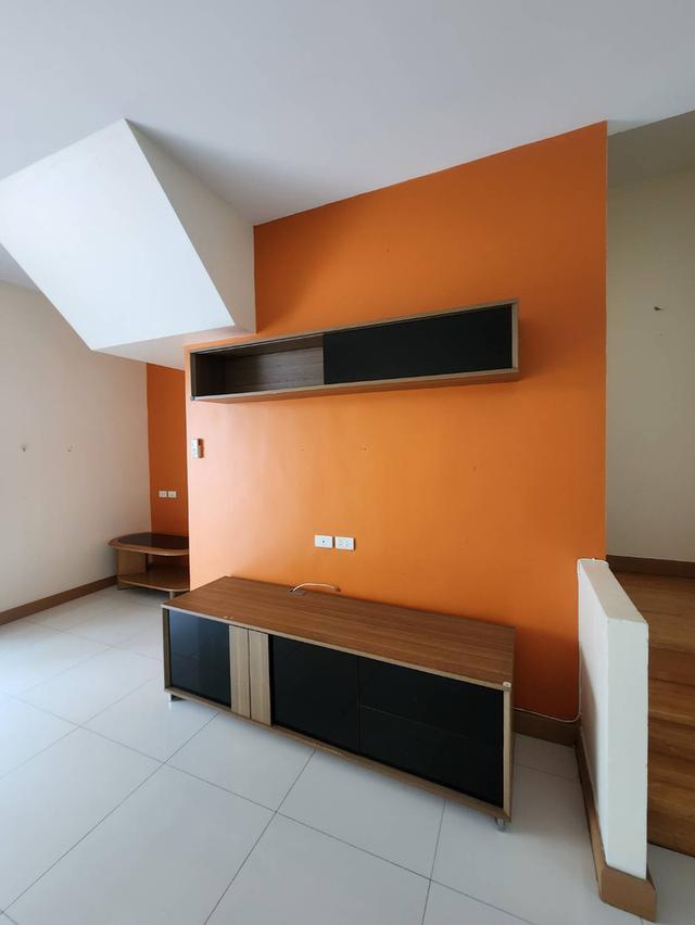 ปล่อยเช่าทาวน์โฮม 2 ชั้น 9