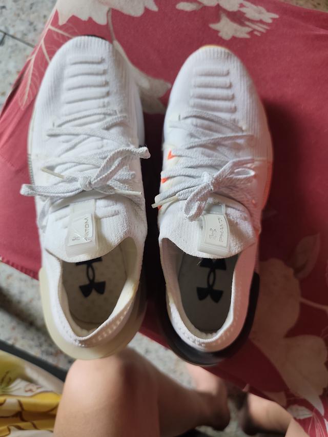 รองเท้ามือสอง Under armour ของแท้ 6