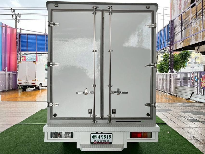 TOYOTA REVO SINGLECAB รุ่น ENTRY เครื่อง2.4cc.เกียร์ธรรม  ปี 2024 รถกระบะตู้บรรทุกCARGO-BOX  สภาพสวย พร้อมใช้งาน! ไมล์แท้100%คะ 14