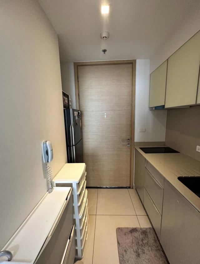 ให้เช่า คอนโด The Lofts เอกมัย 29 ตรม ชั้น 10 ใกล้สถานีรถไฟฟ้า BTS เอกมัย 3