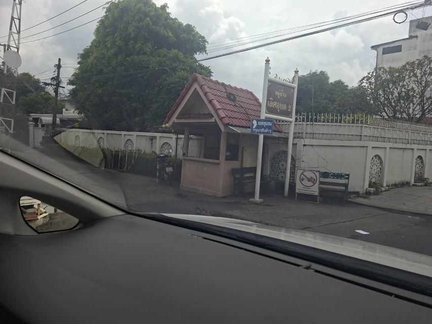 บ้านแฝด 2 ชั้น ถนนลาดพร้าววังหิน ซอย 60 20