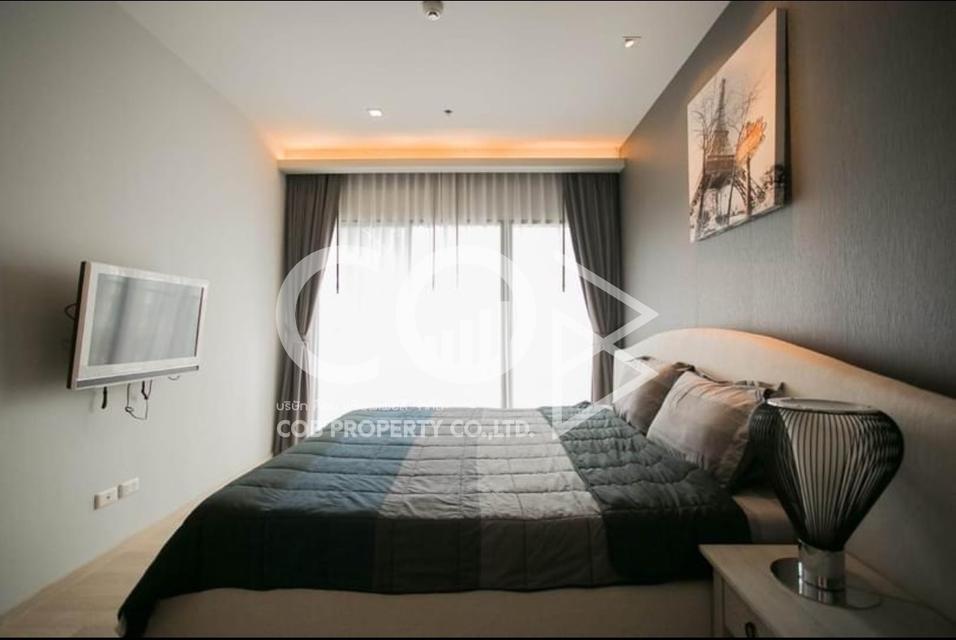 รูป ห้อง 1 Bed สุดกว้าง สวยหรู มีสไตล์ กับคอนโดสุดฮิต ย่านพร้อมพงษ์ ราคา 38k - Noble Refine Sukhumvit 26 [TT5221]