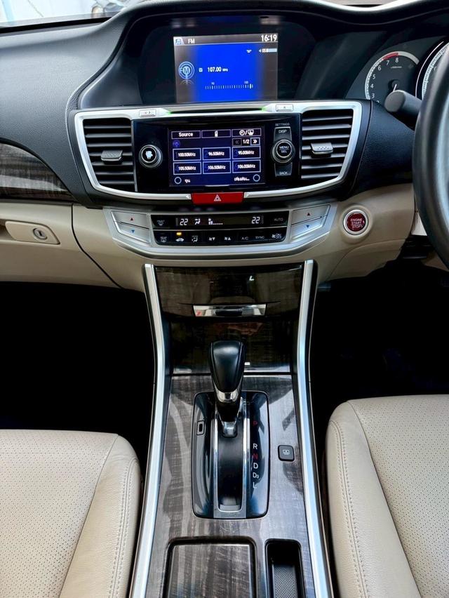 HONDA ACCORD 2.0EL 2013 สีเทา มือเดียว 7