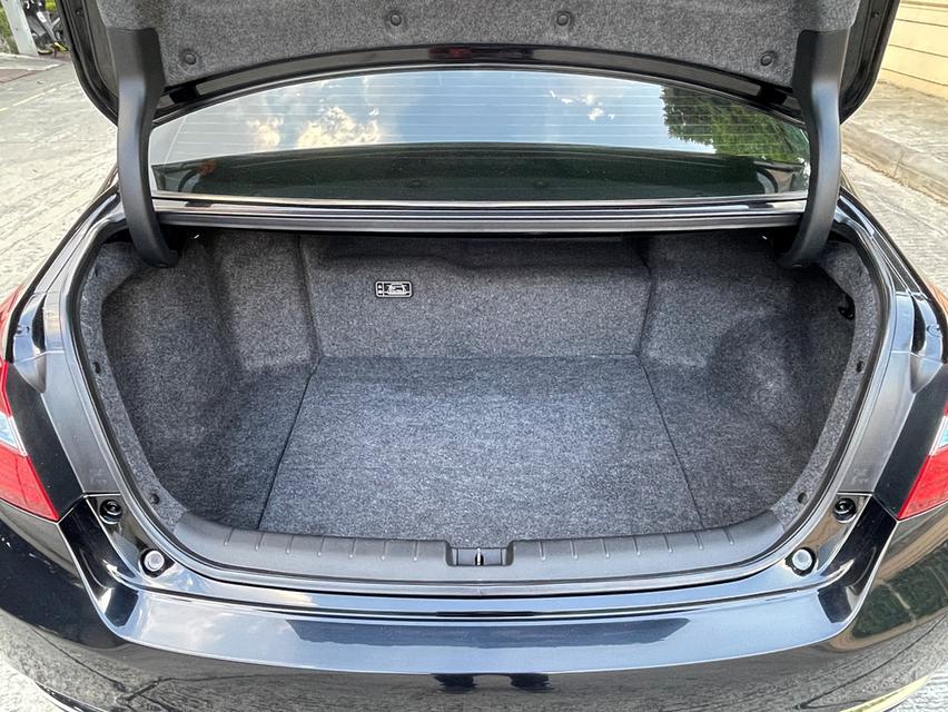 HONDA ACCORD 2.0 HYBRID (MNC) ปี 2017 สภาพนางฟ้า รูปที่ 13