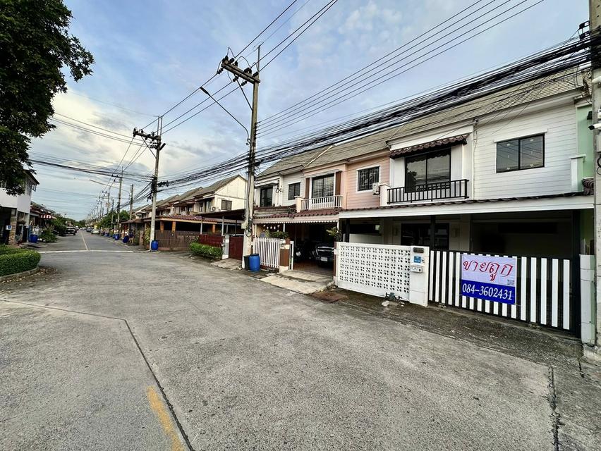 ขายถูก หมู่บ้านพฤกษา 52/2 สะพานขาว-คลองหลวง ติดถนนเมน ติดสวน 4