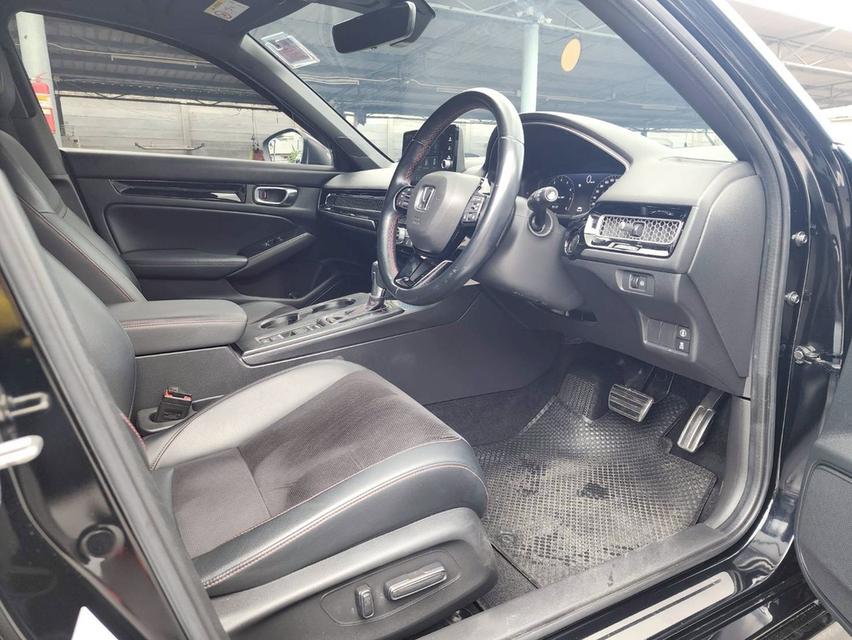 HONDA CIVIC FE Sedan 4dr  CVT FWD 1.5 TURBO RS  Y22. สีดำ    10