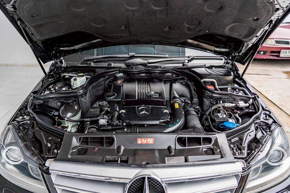 รหัสรถ NP6136 BENZ C250 AVANTGARDE 2013 17